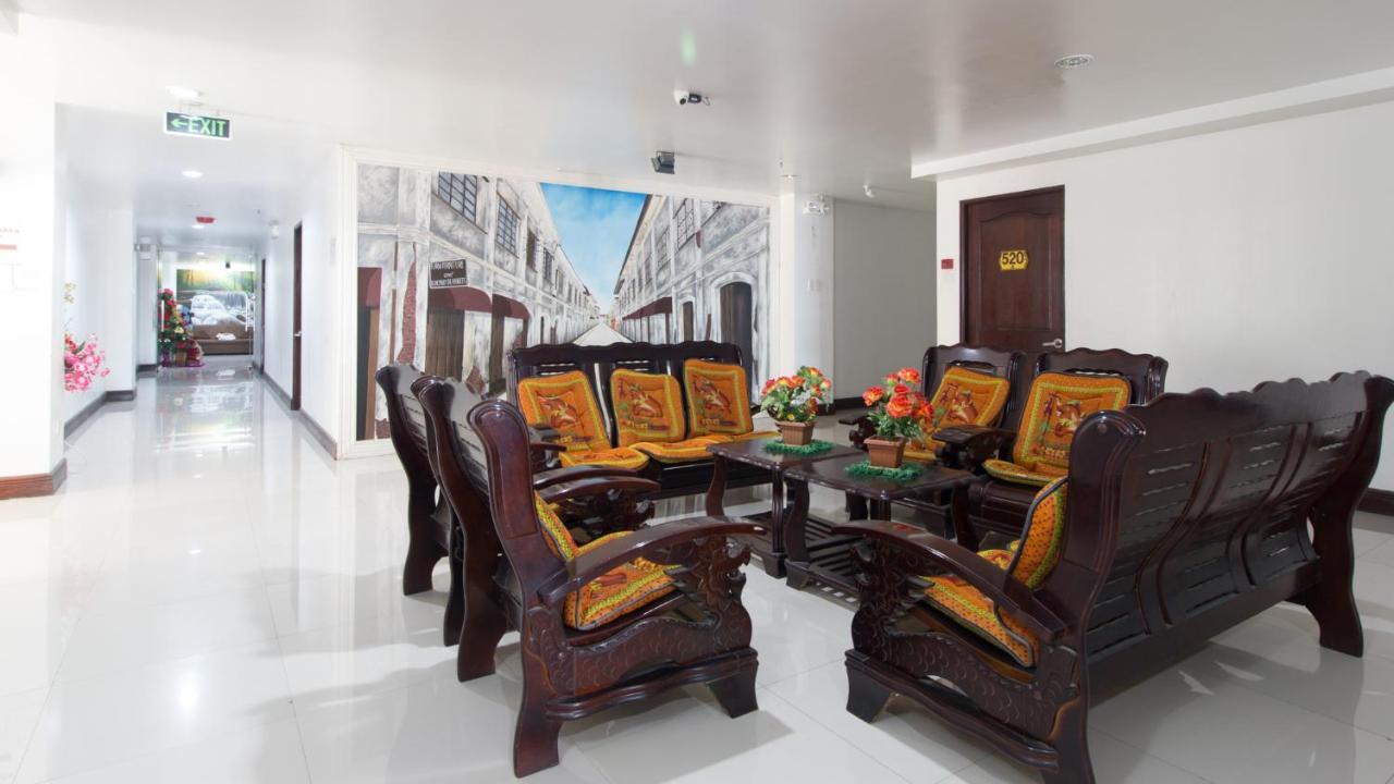 Reddoorz Plus Near Vigan City Commercial Center 外观 照片