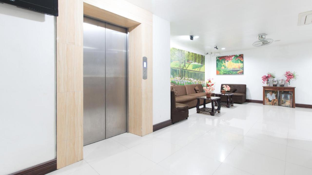 Reddoorz Plus Near Vigan City Commercial Center 外观 照片