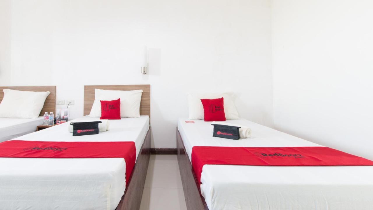 Reddoorz Plus Near Vigan City Commercial Center 外观 照片
